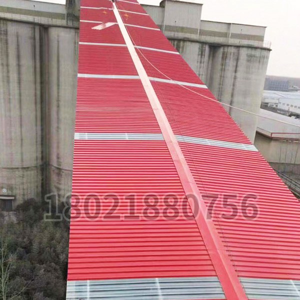 輸煤橋頂上彩鋼安裝工程